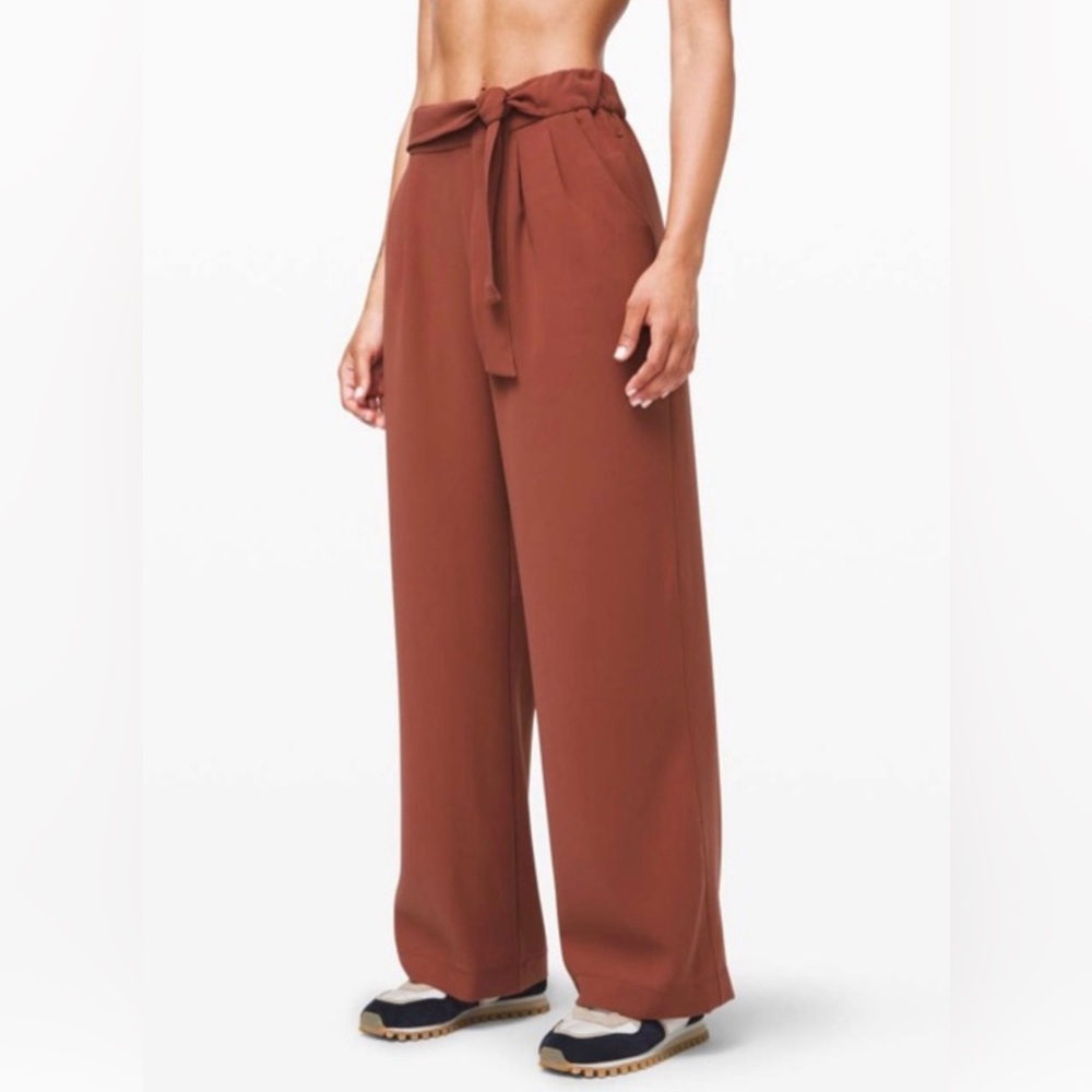 NEW Lululemon Noir Pants